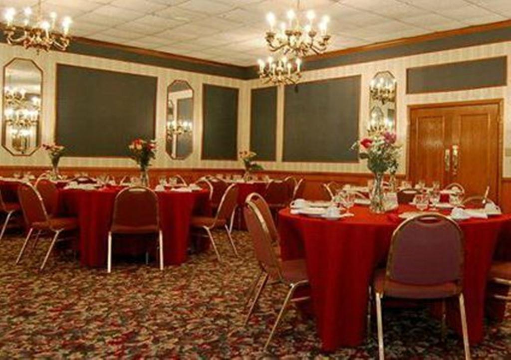 Red Carpet Inn & Suites Carneys Point/Wilmington Restaurang bild